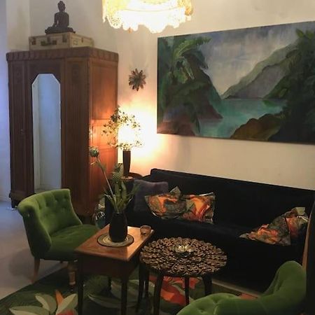 Loft D Artistes Avec Patio Au Port De Niza Exterior foto