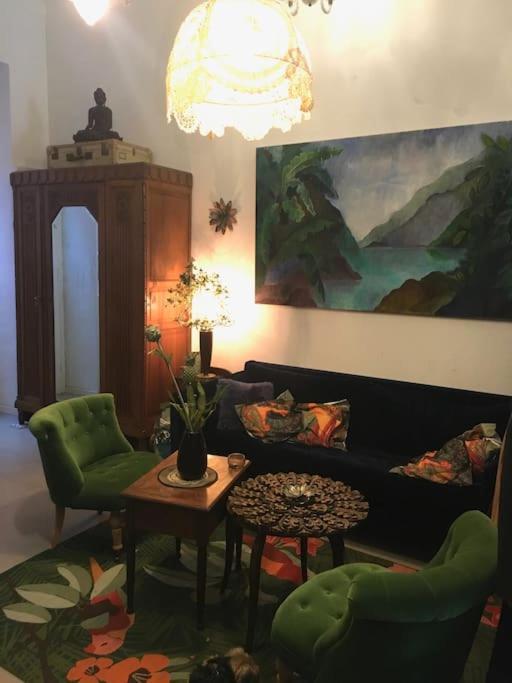 Loft D Artistes Avec Patio Au Port De Niza Exterior foto