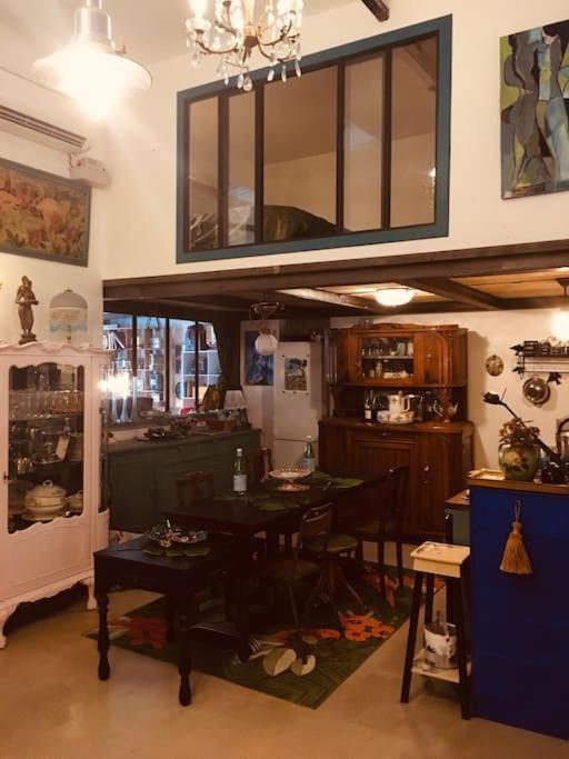 Loft D Artistes Avec Patio Au Port De Niza Exterior foto