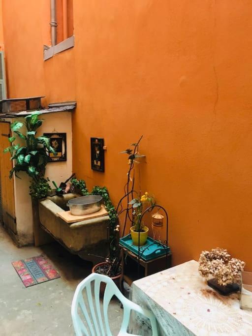 Loft D Artistes Avec Patio Au Port De Niza Exterior foto