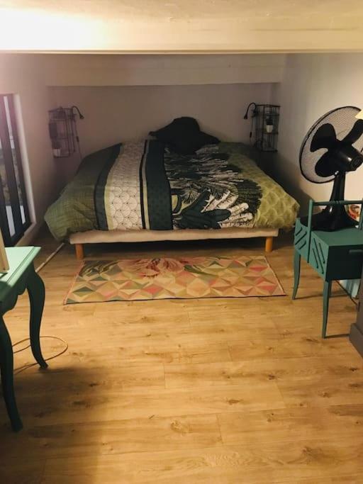 Loft D Artistes Avec Patio Au Port De Niza Exterior foto